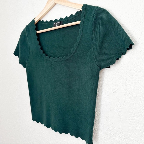 The Workshop Forest Green Scalloped Edge Cropped Sweater Shirt Top — Size L - Picture 5 of 7